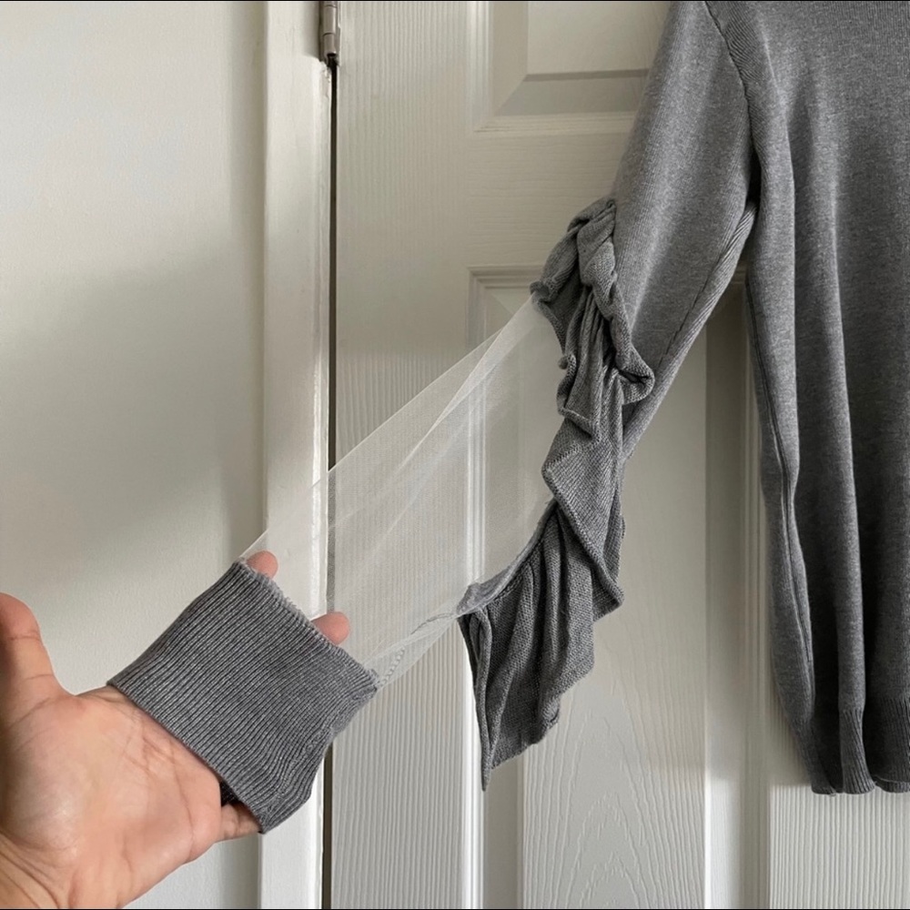 Gray long sleeve mesh top - Picture 2 of 6